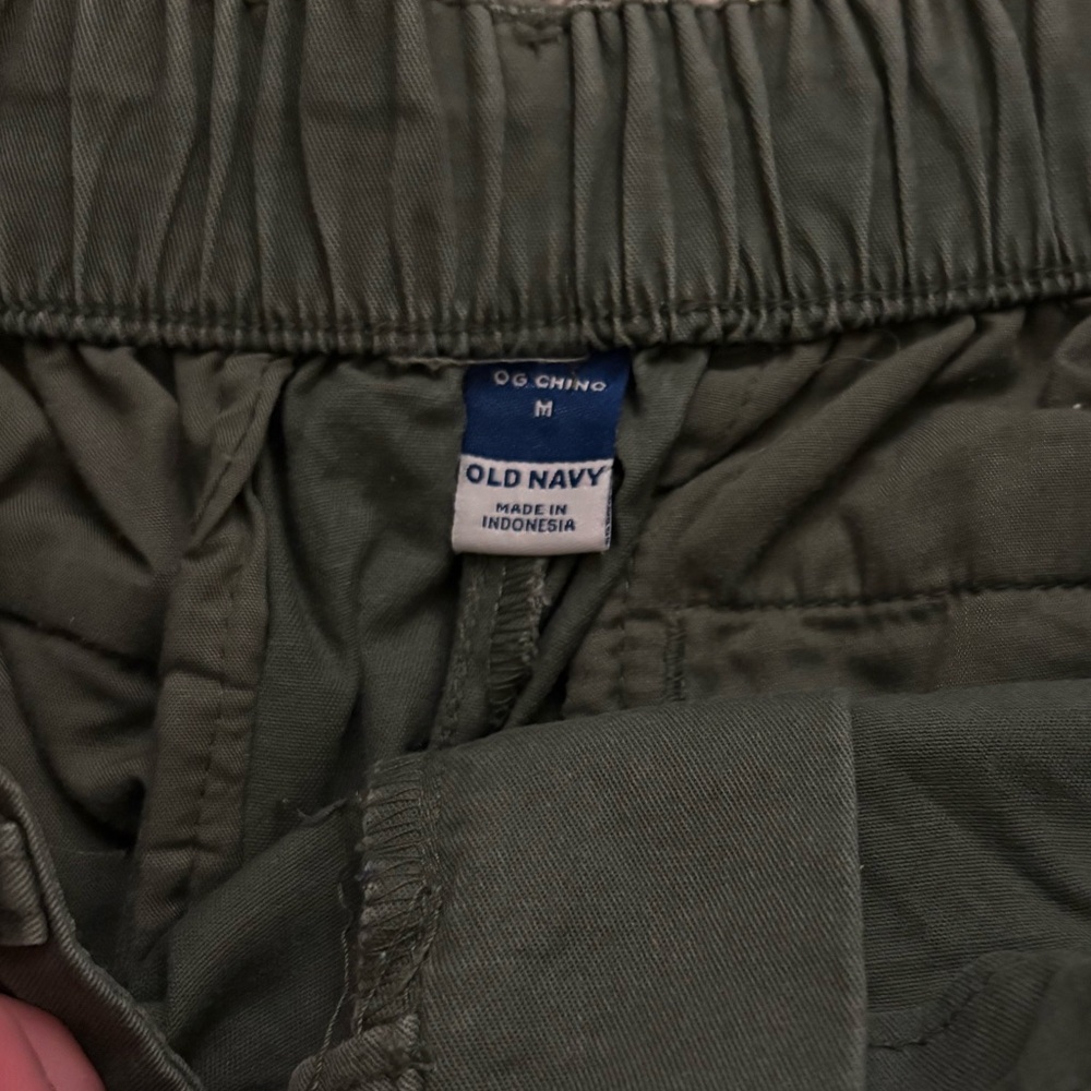 Old Navy Shorts - Picture 3 of 3